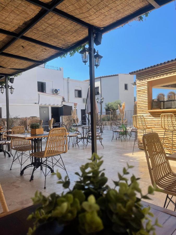 Hôtel Restaurant La Caravelle Sari-Solenzara Esterno foto
